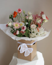 Load image into Gallery viewer, FRESH FLOWER BOUQUET | SPRINGTIME