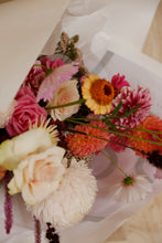 Load image into Gallery viewer, FRESH FLOWER BOUQUET | SUNNY
