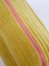 Load image into Gallery viewer, MOSEY ME - DOPP KIT