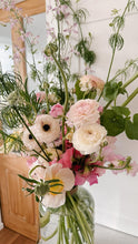 Load image into Gallery viewer, FRESH FLOWER BOUQUET | WILD ONE
