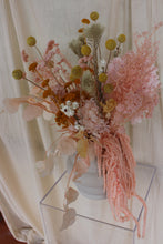 Load image into Gallery viewer, DRIED FLOWER VASED ARRANGEMENT | SWEET SOIREE
