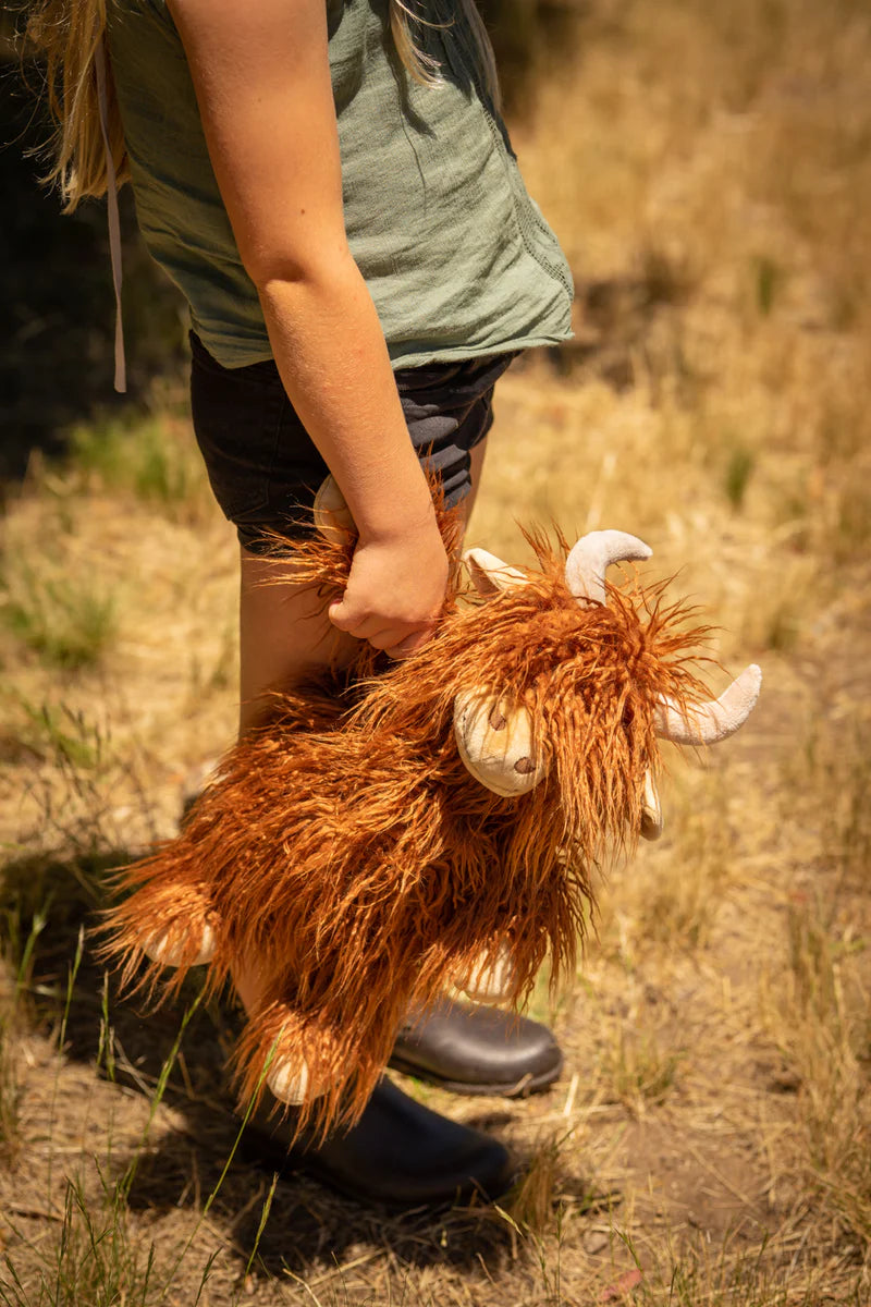 NANA HUCHY SOFT TOY - HENRY THE HIGHLAND COW